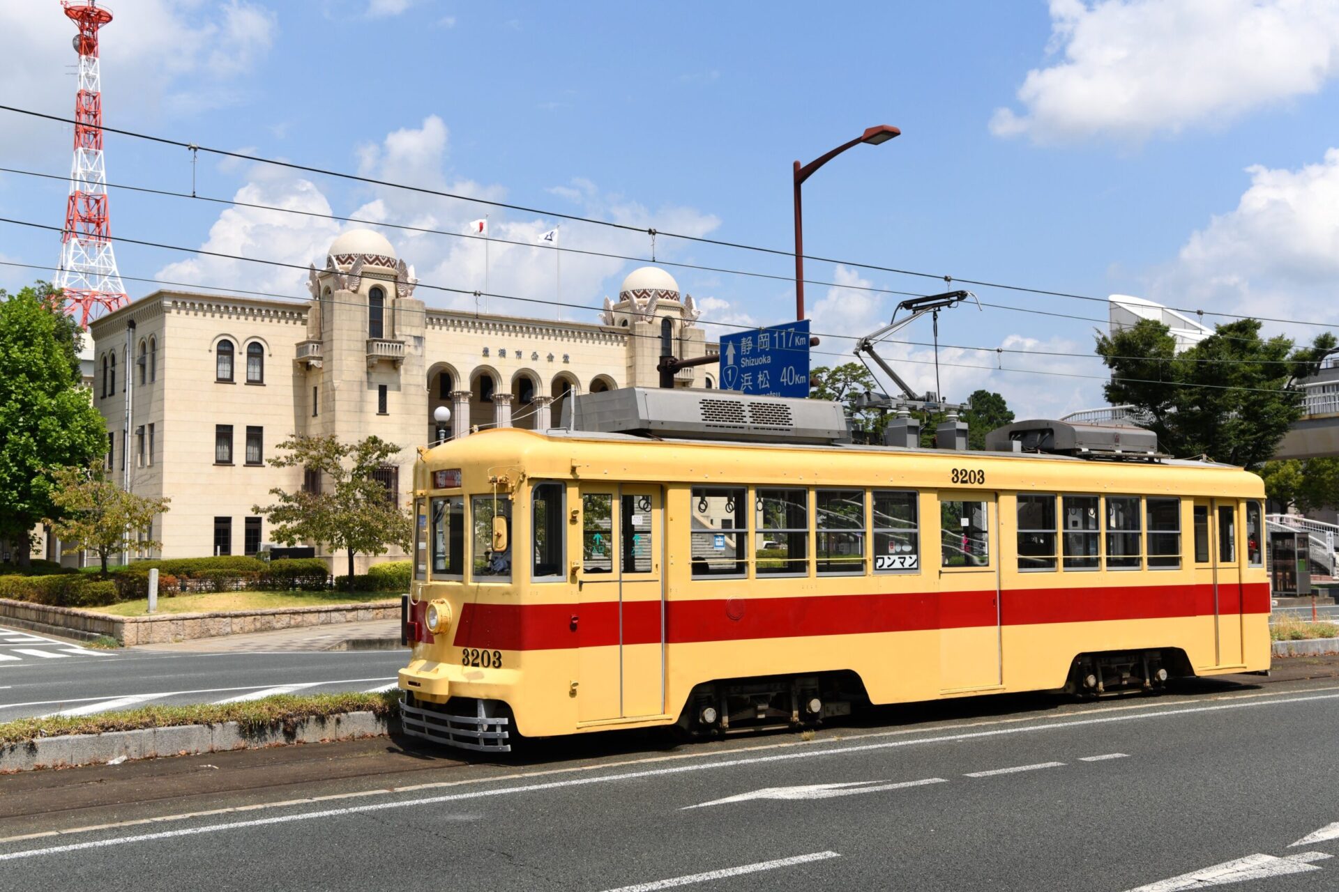 今も昔も変わらない風情「市電のある風景を歩こう!」さわやかウォーキング 豊橋まちなか情報ステーション